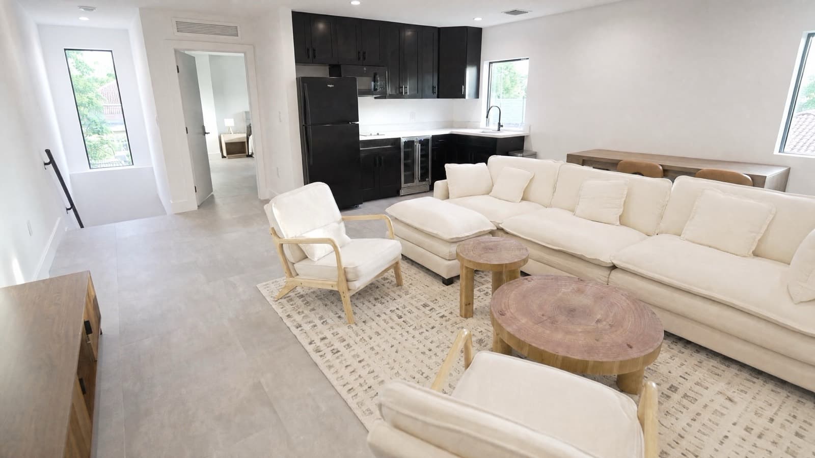Living & kitchen · upper floor — Photo 13