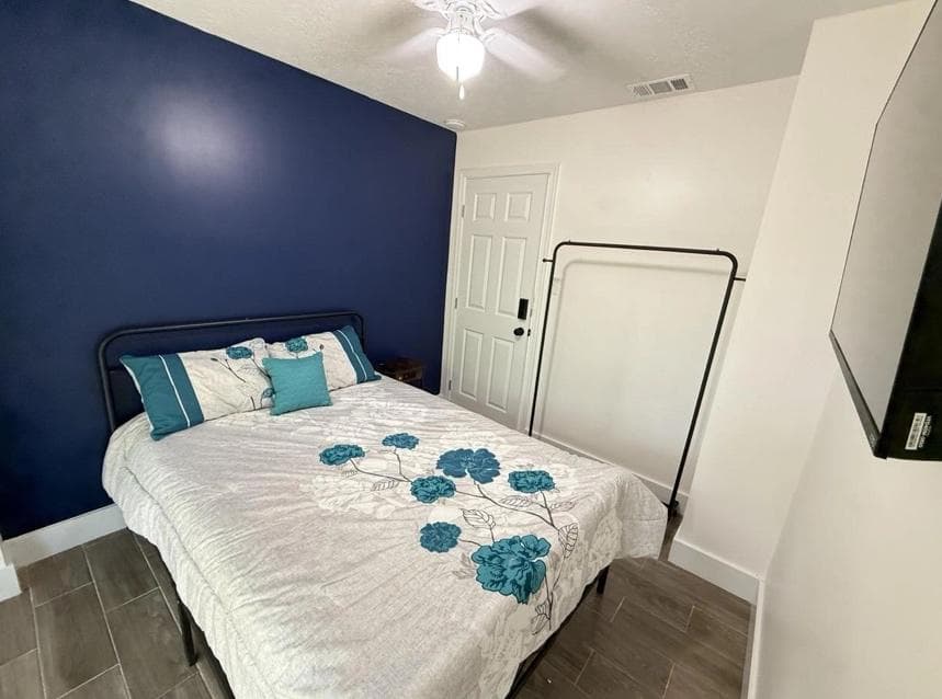 5140 River Bluff Lane — photo 5